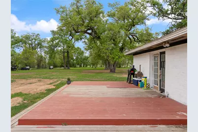 496 James Street, Clute, TX 77531 - Photo 45