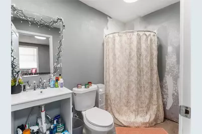 496 James Street, Clute, TX 77531 - Photo 17