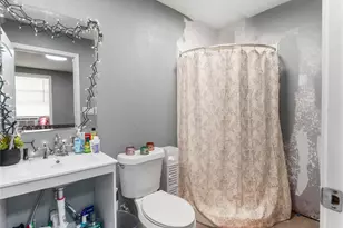 496 James St, Clute, TX 77531 - Photo 17