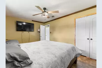 496 James Street, Clute, TX 77531 - Photo 31