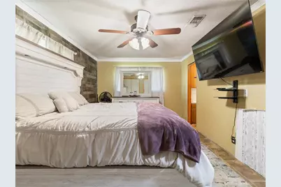 496 James Street, Clute, TX 77531 - Photo 39