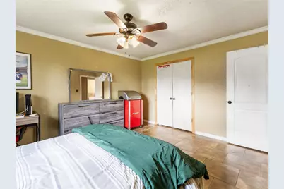 496 James Street, Clute, TX 77531 - Photo 33