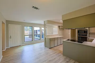 914 Manchester Drive, Conroe, TX 77304 - Photo 15