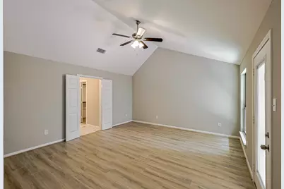 914 Manchester Drive, Conroe, TX 77304 - Photo 19