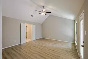 914 Manchester Dr, Conroe, TX 77304 - Photo 19