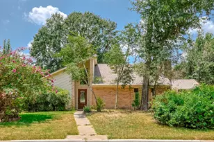 914 Manchester Dr, Conroe, TX 77304 - Photo 43