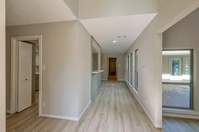 914 Manchester Drive, Conroe, TX 77304 - Photo 3