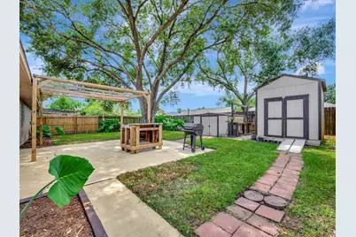 315 Knoll Forest Drive, League City, TX 77573 - Photo 31