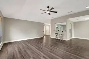 315 Knoll Forest Dr, League City, TX 77573 - Photo 7