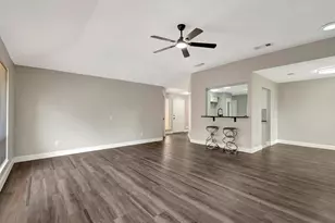 315 Knoll Forest Dr, League City, TX 77573 - Photo 7