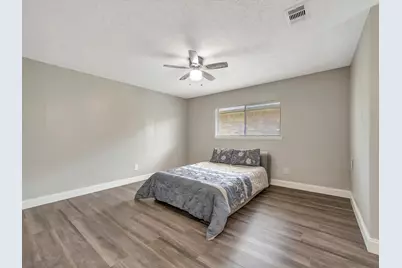 315 Knoll Forest Drive, League City, TX 77573 - Photo 17