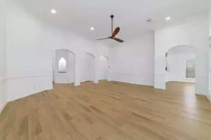 11407 E Lakewood Forest N Ct, Tomball, TX 77377 - Photo 7