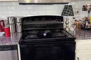 1425 April Villas, Conroe, TX 77356 - Photo 9