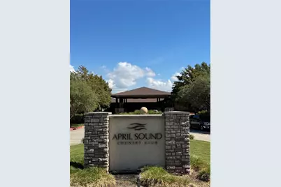 1425 April Villas, Conroe, TX 77356 - Photo 11