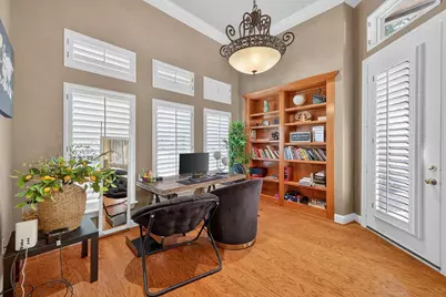 11938 Rosebrier Park Lane, Houston, TX 77082 - Photo 9