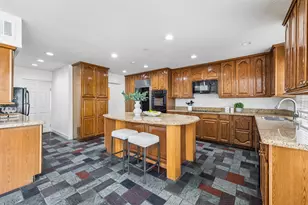 5152 Huckleberry Cir, Houston, TX 77056 - Photo 15