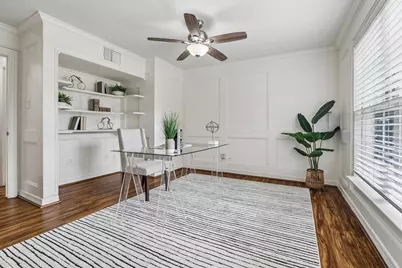 5152 Huckleberry Circle, Houston, TX 77056 - Photo 11