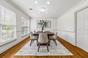 5152 Huckleberry Cir, Houston, TX 77056 - Photo 9