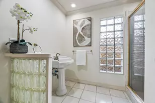 5152 Huckleberry Cir, Houston, TX 77056 - Photo 25