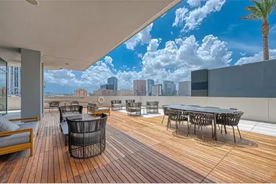 1600 Post Oak Boulevard #1005, Houston, TX 77056 - Photo 19