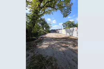 6206 Sidney Street, Houston, TX 77021 - Photo 1