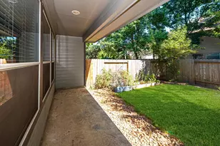 14 Nestlewood Pl, The Woodlands, TX 77382 - Photo 33