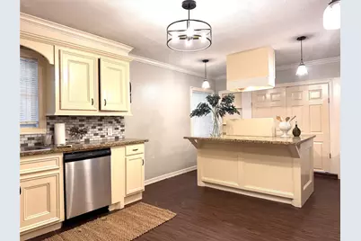 1813 Hatwell Street #1, Houston, TX 77023 - Photo 9
