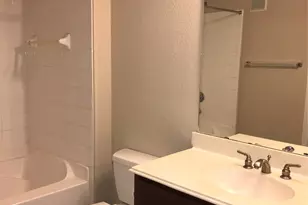 7575 Kirby Dr, Houston, TX 77030 - Photo 15