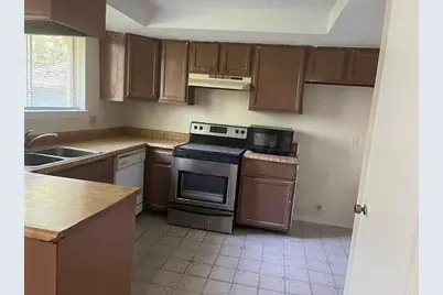 9903 Kent Towne Lane, Sugar Land, TX 77498 - Photo 5