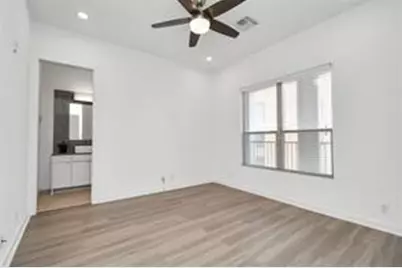 207 Pierce Street #301, Houston, TX 77002 - Photo 21
