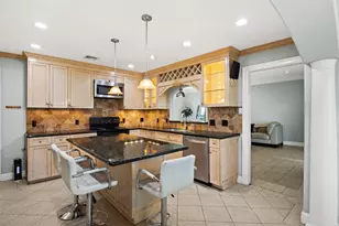 6830 Deer Ridge Ln, Houston, TX 77086 - Photo 13