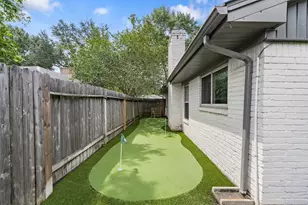 14022 St Marys Ln, Houston, TX 77079 - Photo 23