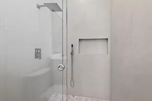 6534 Corbin St, Houston, TX 77055 - Photo 45