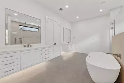 6534 Corbin Street, Houston, TX 77055 - Photo 5