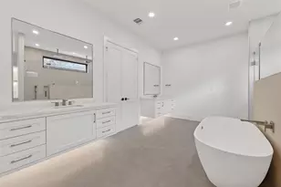 6534 Corbin St, Houston, TX 77055 - Photo 5