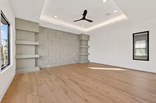 6534 Corbin St, Houston, TX 77055 - Photo 13