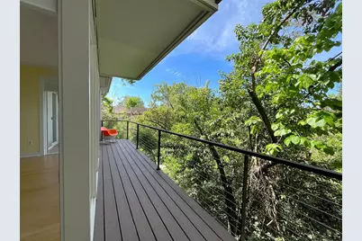 8211 Katy Freeway #17, Houston, TX 77024 - Photo 21