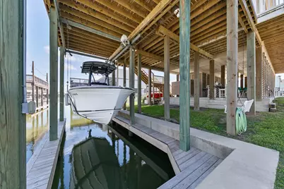 22212 Cantina Drive, Galveston, TX 77554 - Photo 29
