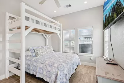 22212 Cantina Drive, Galveston, TX 77554 - Photo 11
