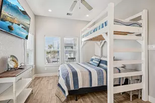22212 Cantina Dr, Galveston, TX 77554 - Photo 13