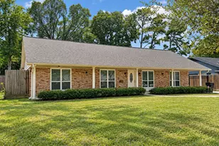 8215 Leader St, Houston, TX 77036 - Photo 3