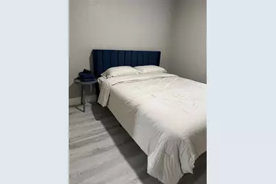 5914 Southcrest Street, Houston, TX 77033 - Photo 5