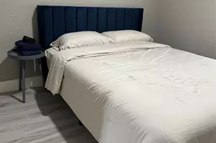 5914 Southcrest St, Houston, TX 77033 - Photo 5