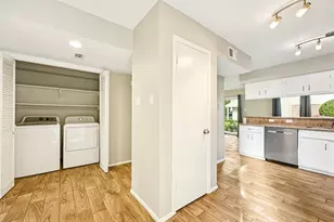 14515 Wunderlich Dr, Houston, TX 77069 - Photo 19