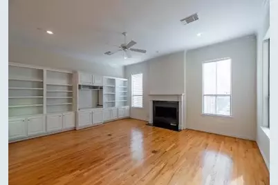 9906 Orchard Court, Houston, TX 77054 - Photo 11