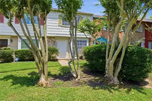 8321 Nairn St, Houston, TX 77074 - Photo 3