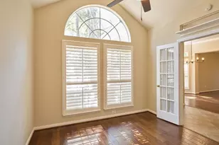 87 S Spiral Vine Circle Circle, The Woodlands, TX 77381 - Photo 19
