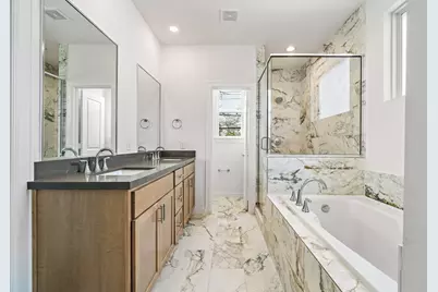 1117 Highland Square Lane, Houston, TX 77091 - Photo 9