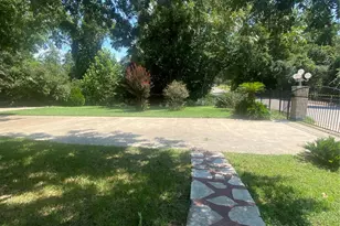 609 Kerr St, Brenham, TX 77833 - Photo 3