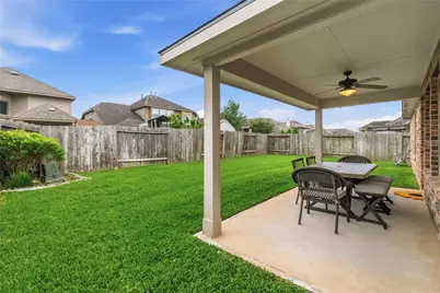 4715 Harbor Sham Street, Rosharon, TX 77583 - Photo 3